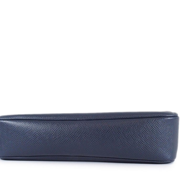 Louis Vuitton Taiga Pochette Kasai (SHG-blvHqr) - Image 2