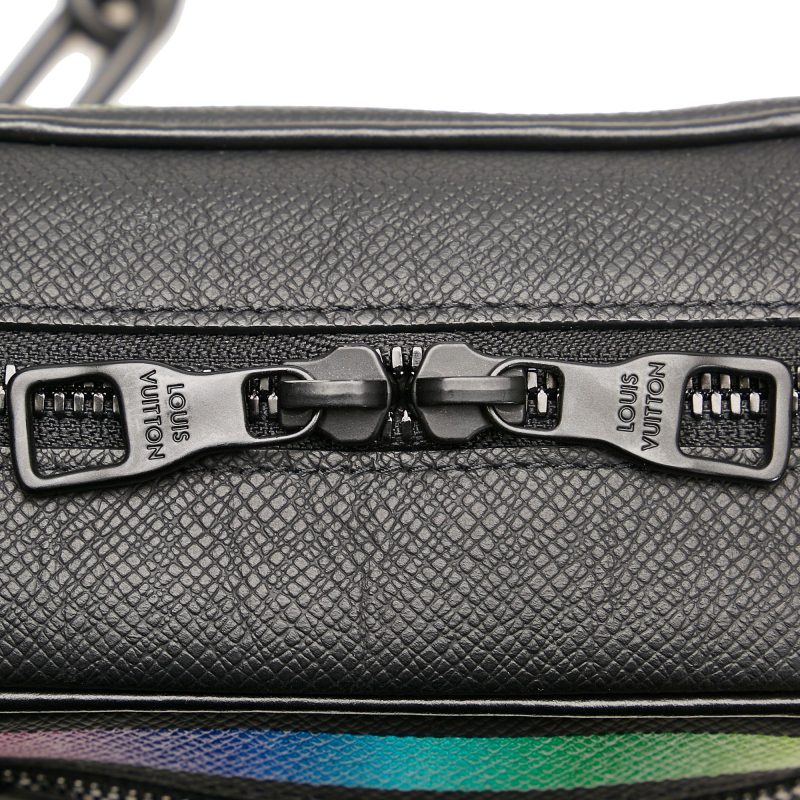 Louis Vuitton Taiga Rainbow Soft Trunk (SHG-h2pSTR) - Image 8