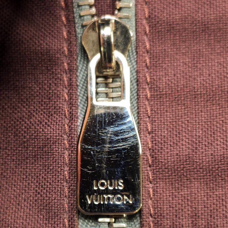 Louis Vuitton Taiga Roman MM (SHG-35539) - Image 6