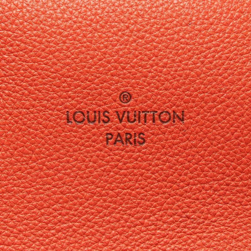 Louis Vuitton Veau Cachemire Tuffetage W PM Tote (SHF-23303) - Image 8