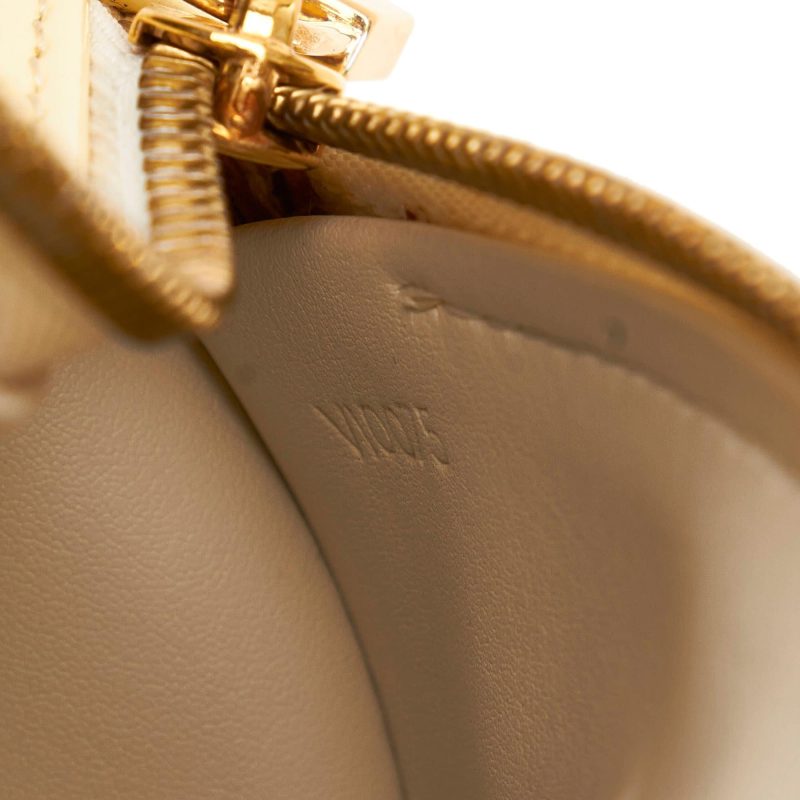 Louis Vuitton Vernis Bedford (SHG-31633) - Image 7