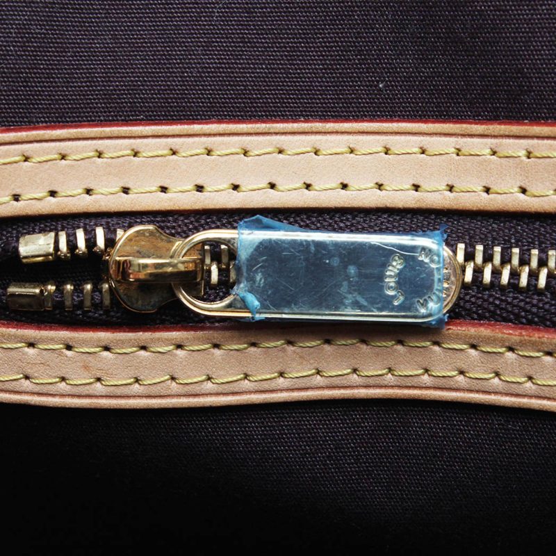 Louis Vuitton Vernis Brea MM (SHG-x4OvqC) - Image 9