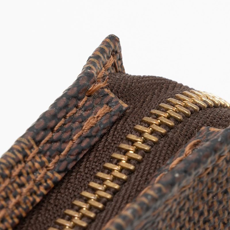Louis Vuitton Vintage Damier Ebene Marais Bucket Pouch (SHF-22818) - Image 6