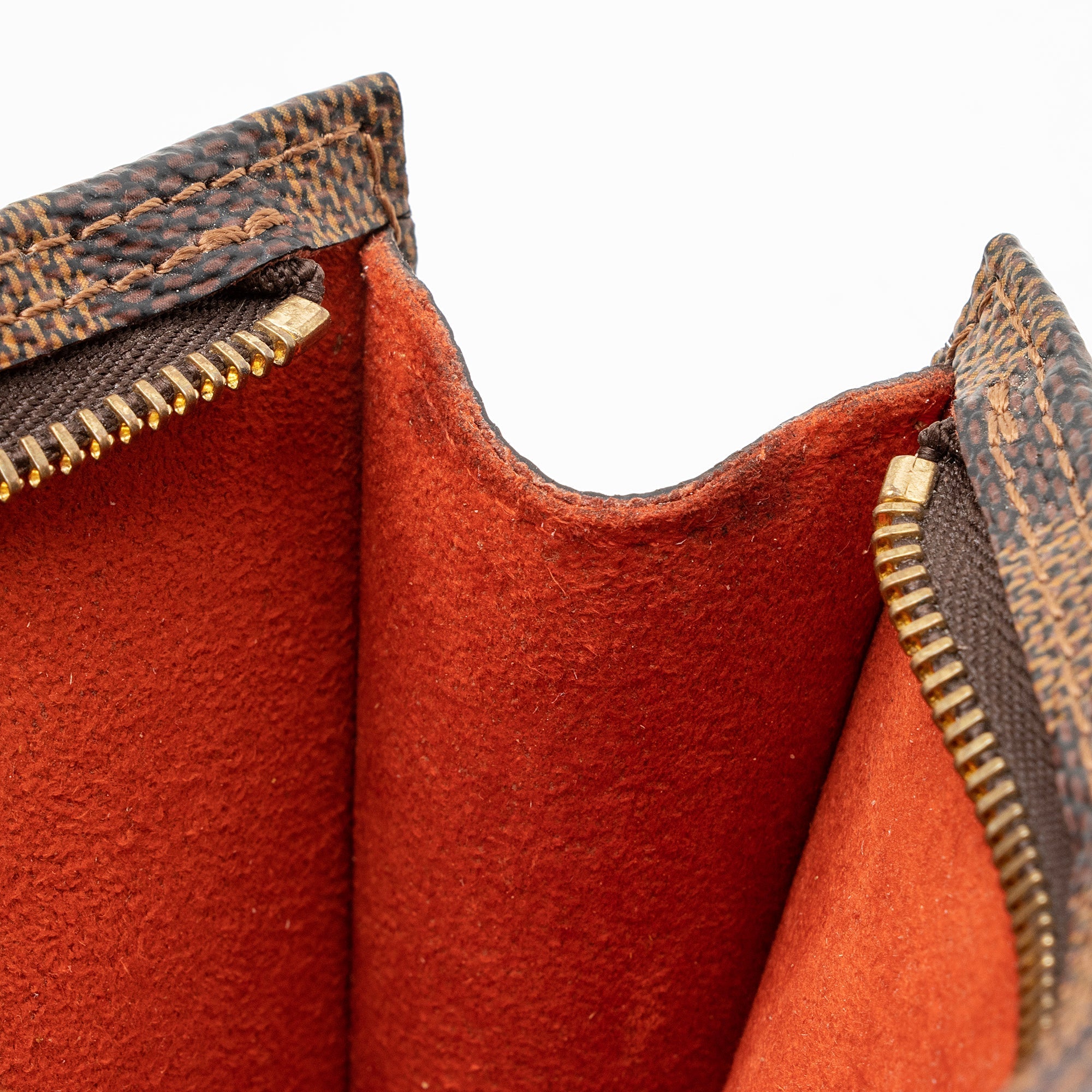 Louis Vuitton Vintage Damier Ebene Marais Bucket Pouch (SHF-22818) - Image 8