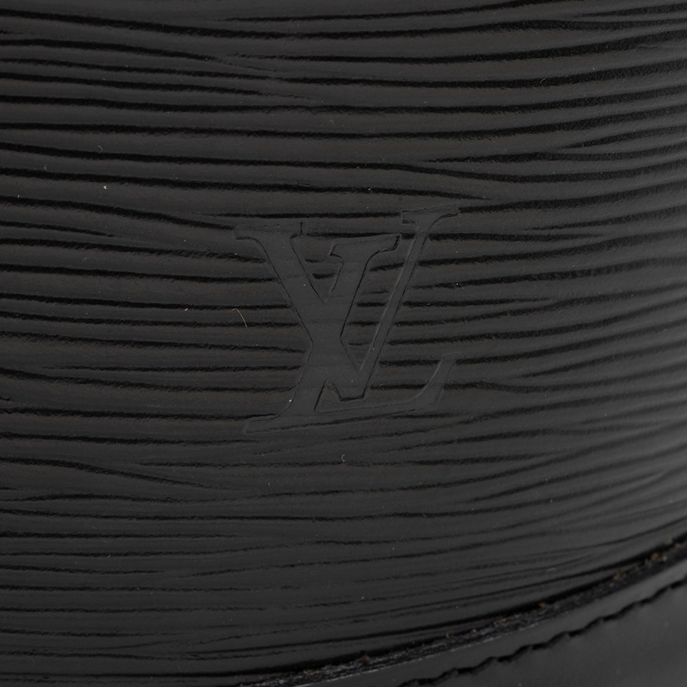 Louis Vuitton Vintage Epi Leather Cluny Shoulder Bag (SHF-15940) - Image 8