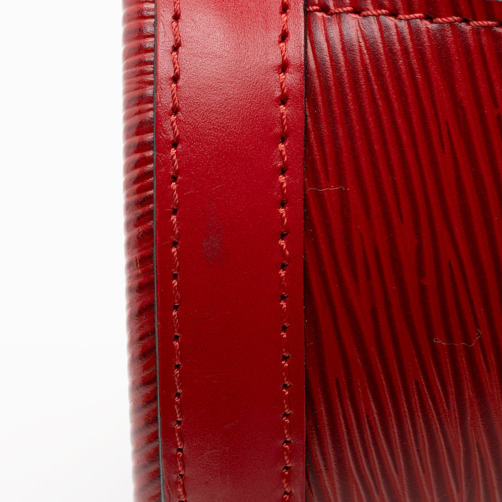Louis Vuitton Vintage Epi Leather Cluny Shoulder Bag (SHF-19545) - Image 10