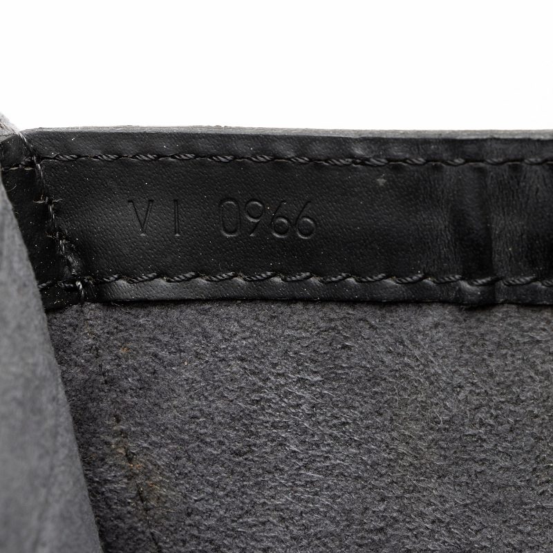 Louis Vuitton Vintage Epi Leather Lussac Tote (SHF-yuM2Ln) - Image 5