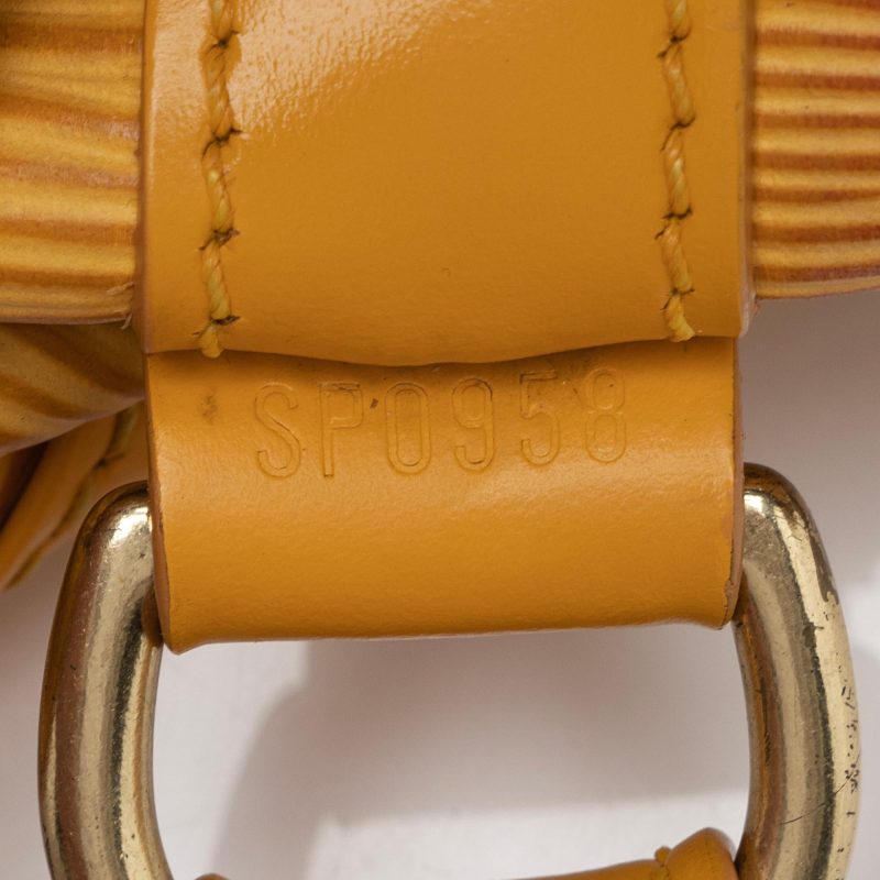 Louis Vuitton Vintage Epi Leather Noe Shoulder Bag (SHF-9zaWe9) - Image 5