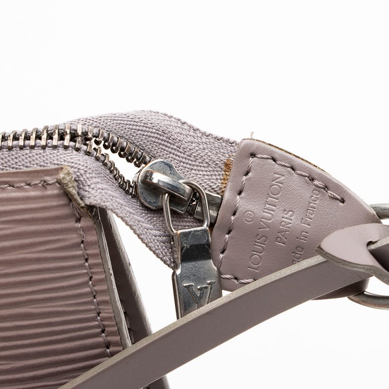Louis Vuitton Vintage Epi Leather Pochette 21 Accessoires (SHF-17456) - Image 8