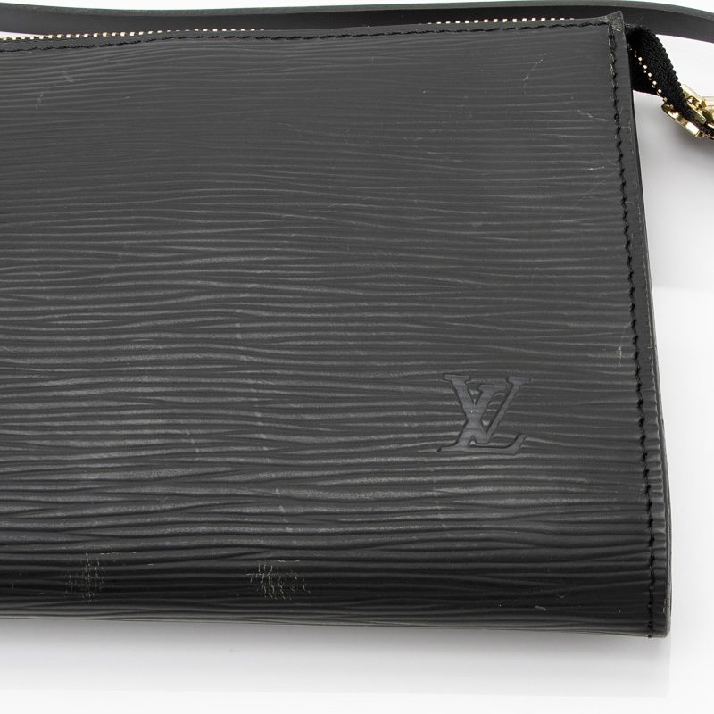 Louis Vuitton Vintage Epi Leather Pochette Accessoires (SHF-23066) - Image 9