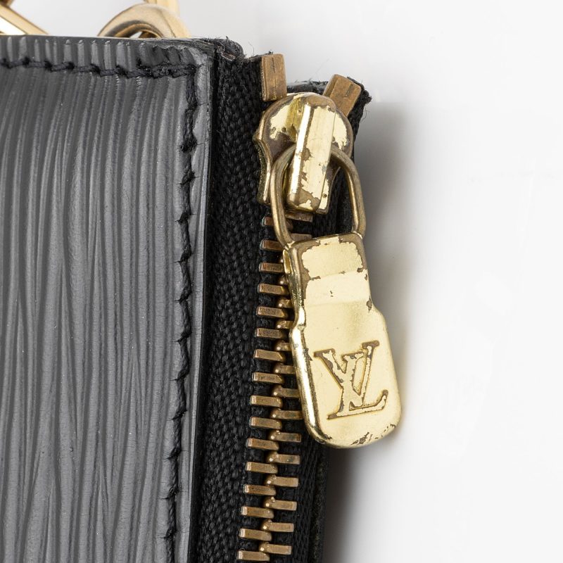 Louis Vuitton Vintage Epi Leather Pochette Accessoires - Image 9
