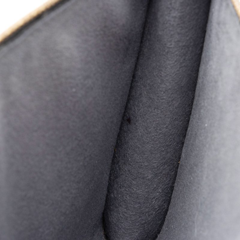 Louis Vuitton Vintage Epi Leather Pochette Accessoires - Image 10
