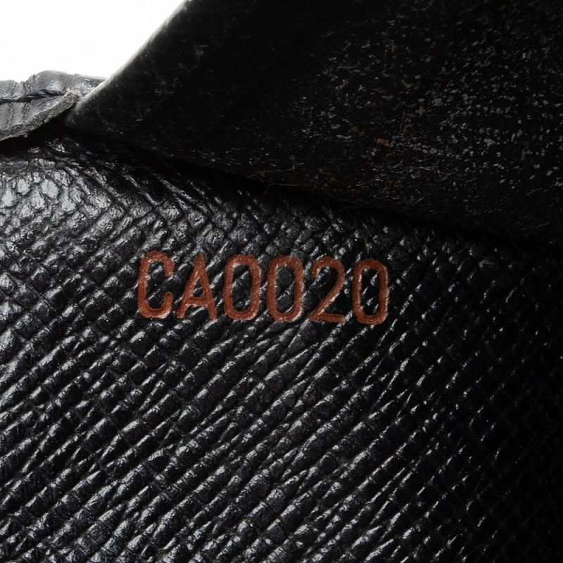 Louis Vuitton Vintage Epi Leather Porte Tresor International Wallet - FINAL SALE (SHF-15360) - Image 3