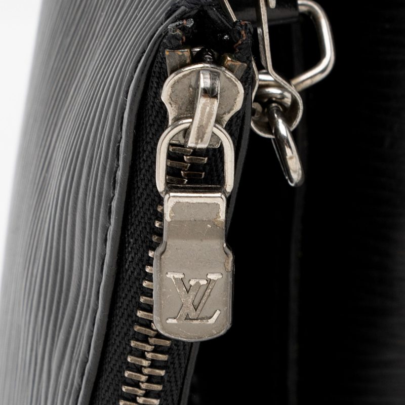Louis Vuitton Vintage Epi Leather Sac A Dos Sling Bag (SHF-MpRcNh) - Image 9