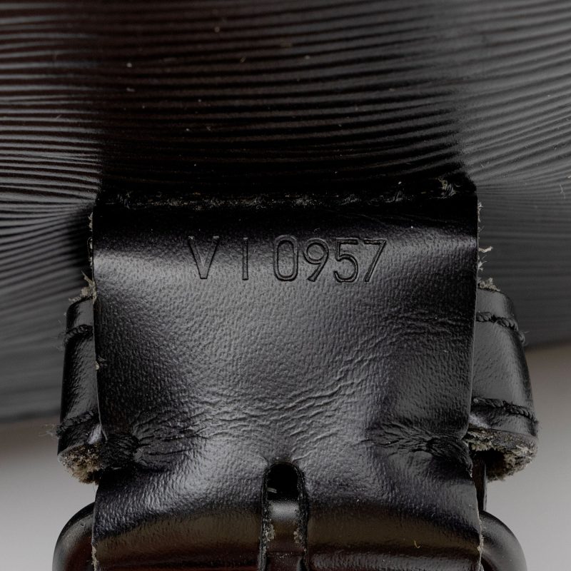Louis Vuitton Vintage Epi Leather Sac A Dos Sling Bag (SHF-MpRcNh) - Image 5