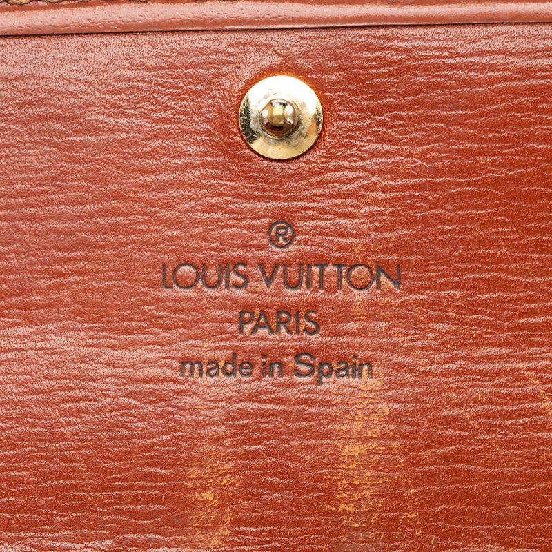 Louis Vuitton Vintage Epi Leather Sarah Wallet - Image 5