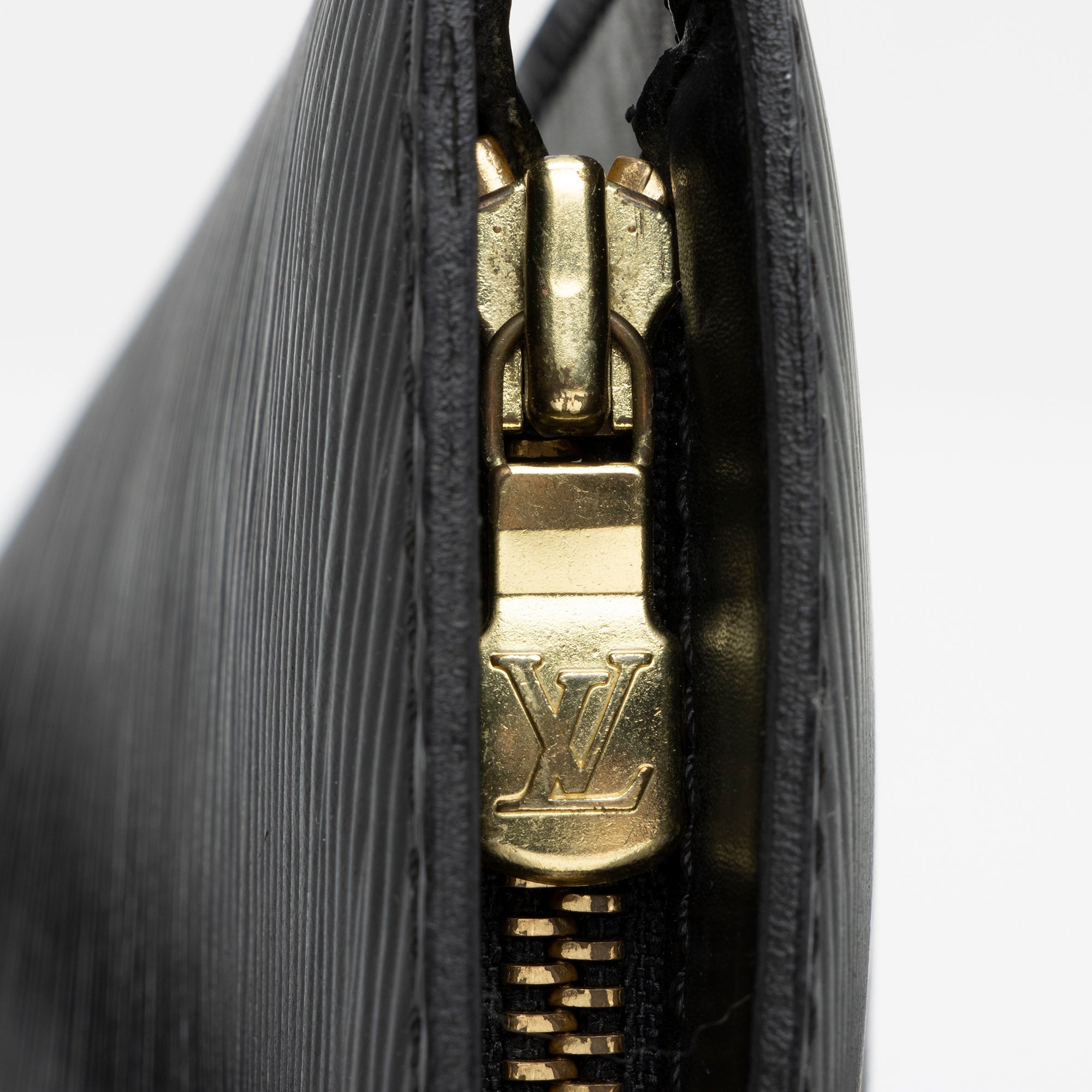 Louis Vuitton Vintage Epi Leather St. Jacques PM Shoulder Bag (SHF-23843) - Image 9
