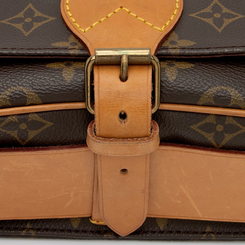 Louis Vuitton Vintage Monogram Canvas Cartouchiere MM Shoulder Bag (SHF-Ns6wrZ) - Image 8