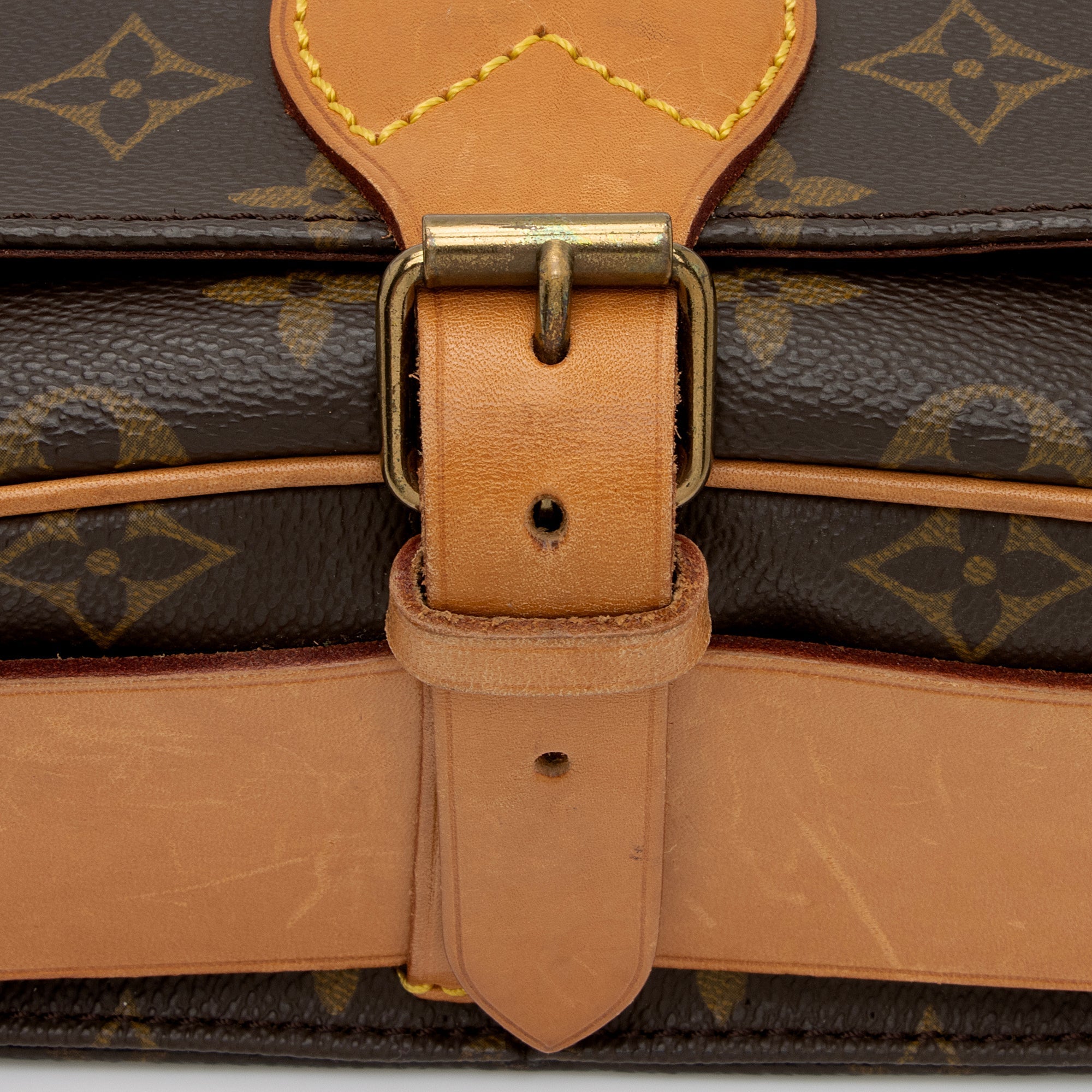 Louis Vuitton Vintage Monogram Canvas Cartouchiere MM Shoulder Bag (SHF-Ns6wrZ) - Image 8