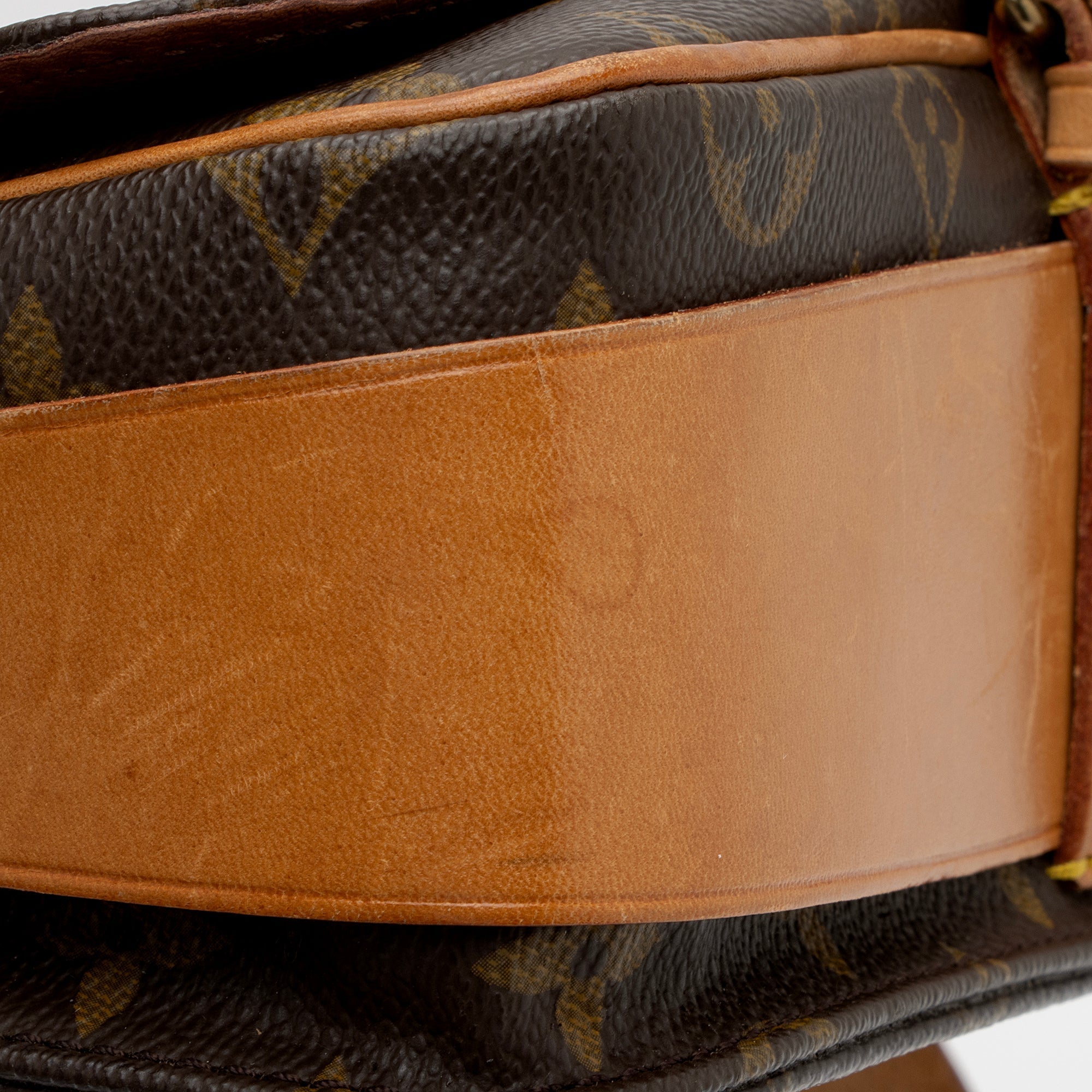 Louis Vuitton Vintage Monogram Canvas Cartouchiere MM Shoulder Bag (SHF-Ns6wrZ) - Image 10