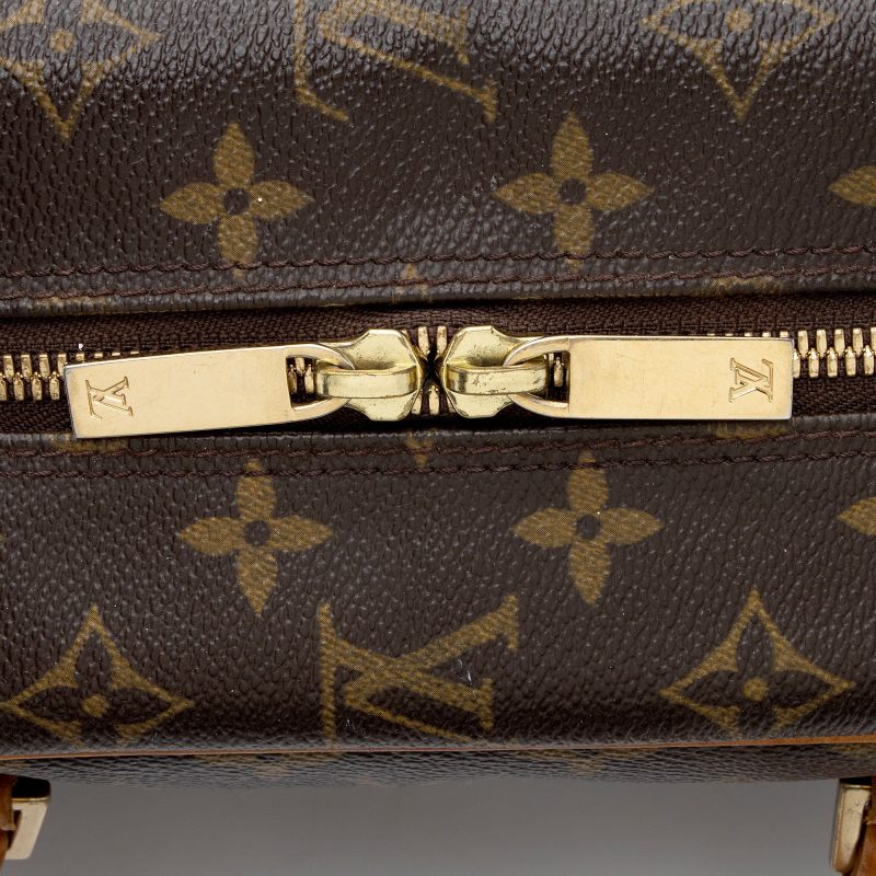Louis Vuitton Vintage Monogram Canvas Cite MM Shoulder Bag (SHF-rVfRsp) - Image 8
