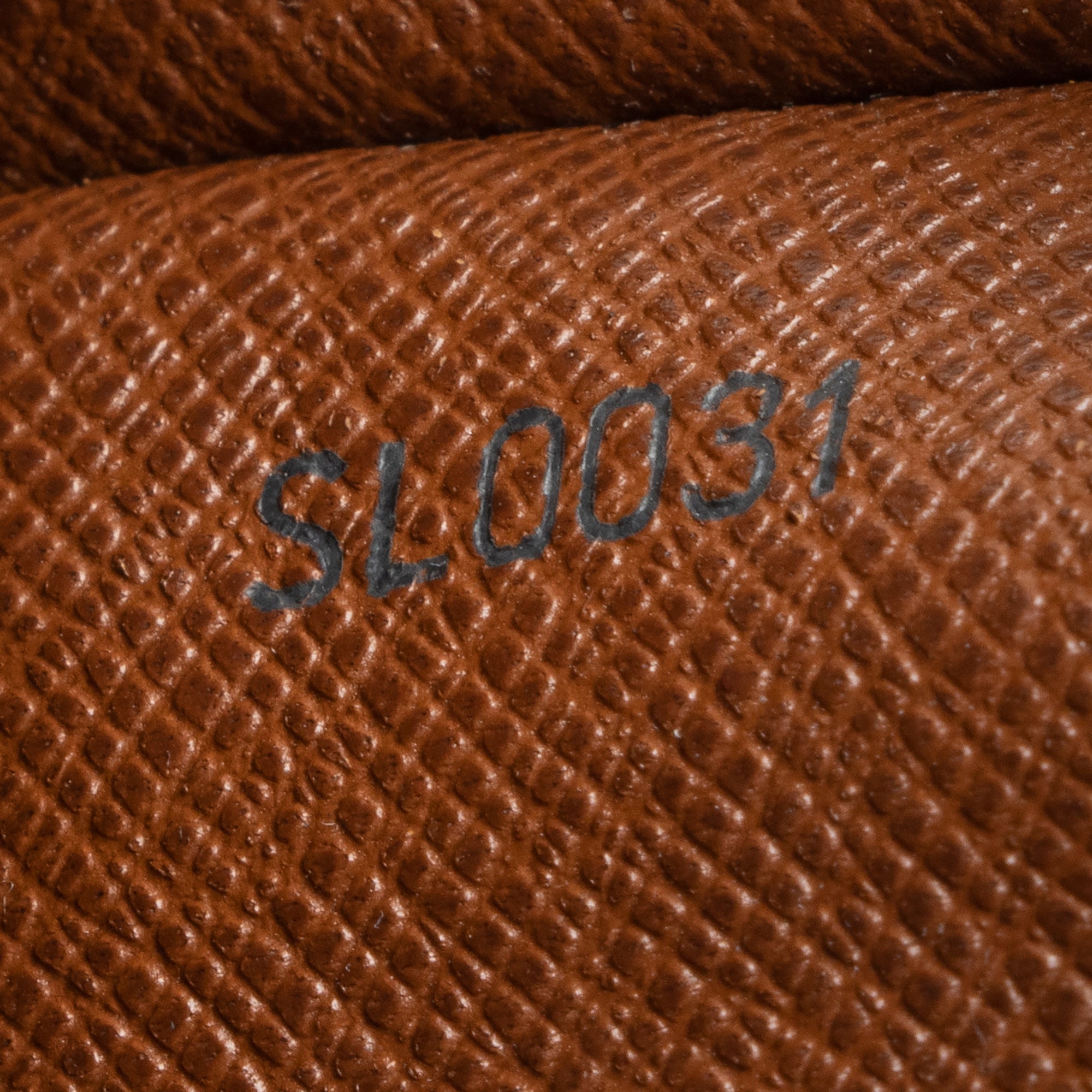 Louis Vuitton Vintage Monogram Canvas Danube Shoulder Bag (SHF-23753) - Image 5