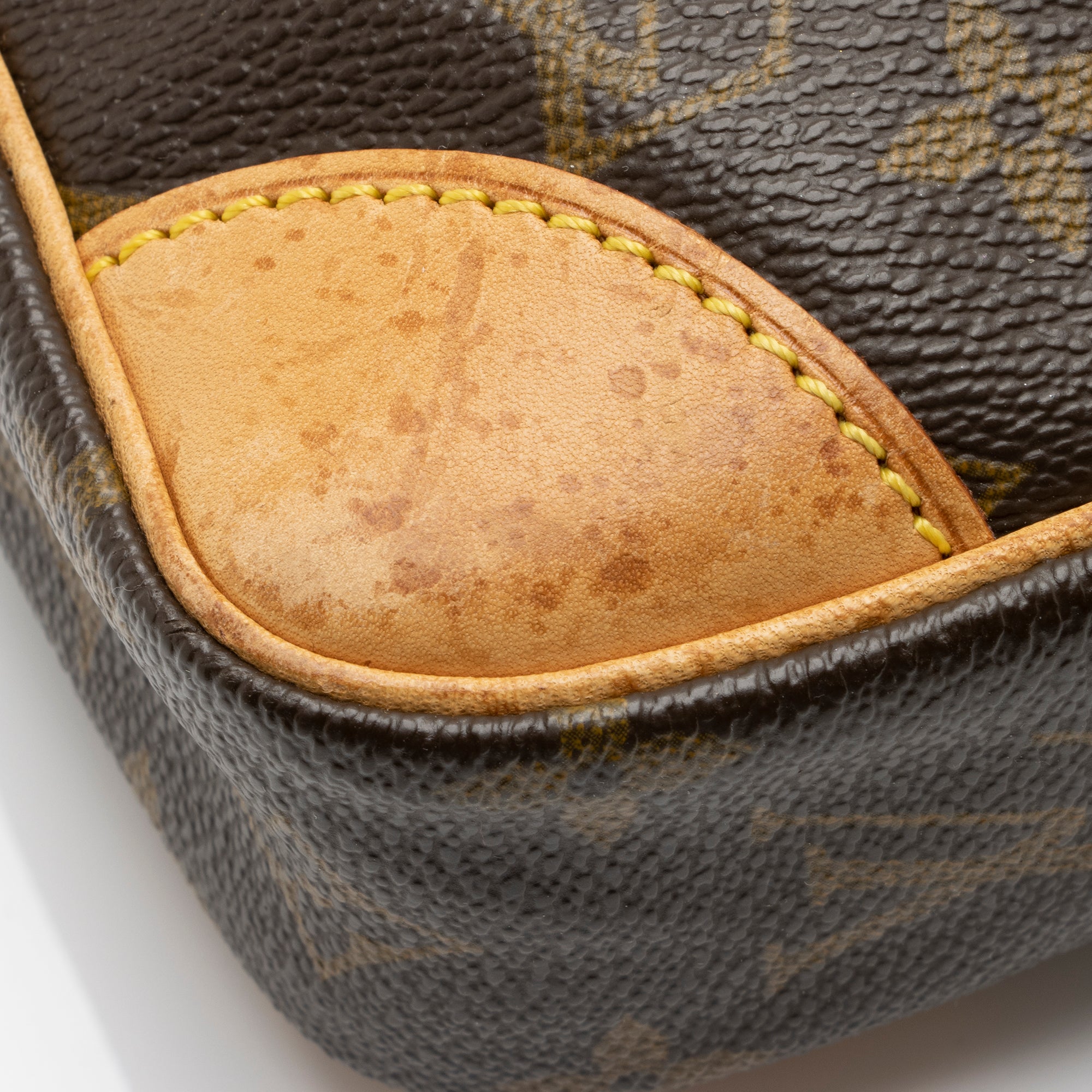 Louis Vuitton Vintage Monogram Canvas Danube Shoulder Bag (SHF-23753) - Image 9