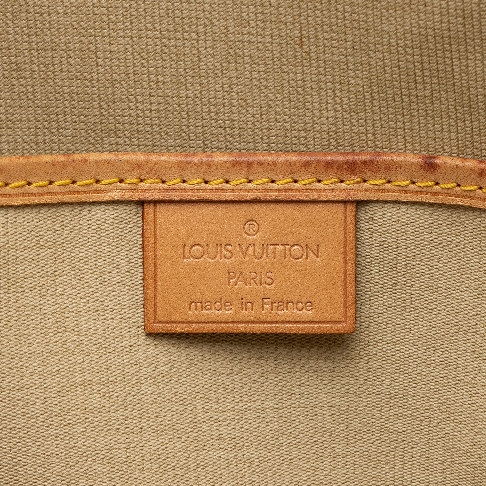 Louis Vuitton Vintage Monogram Canvas Excursion Tote (SHF-KMEXVf) - Image 7