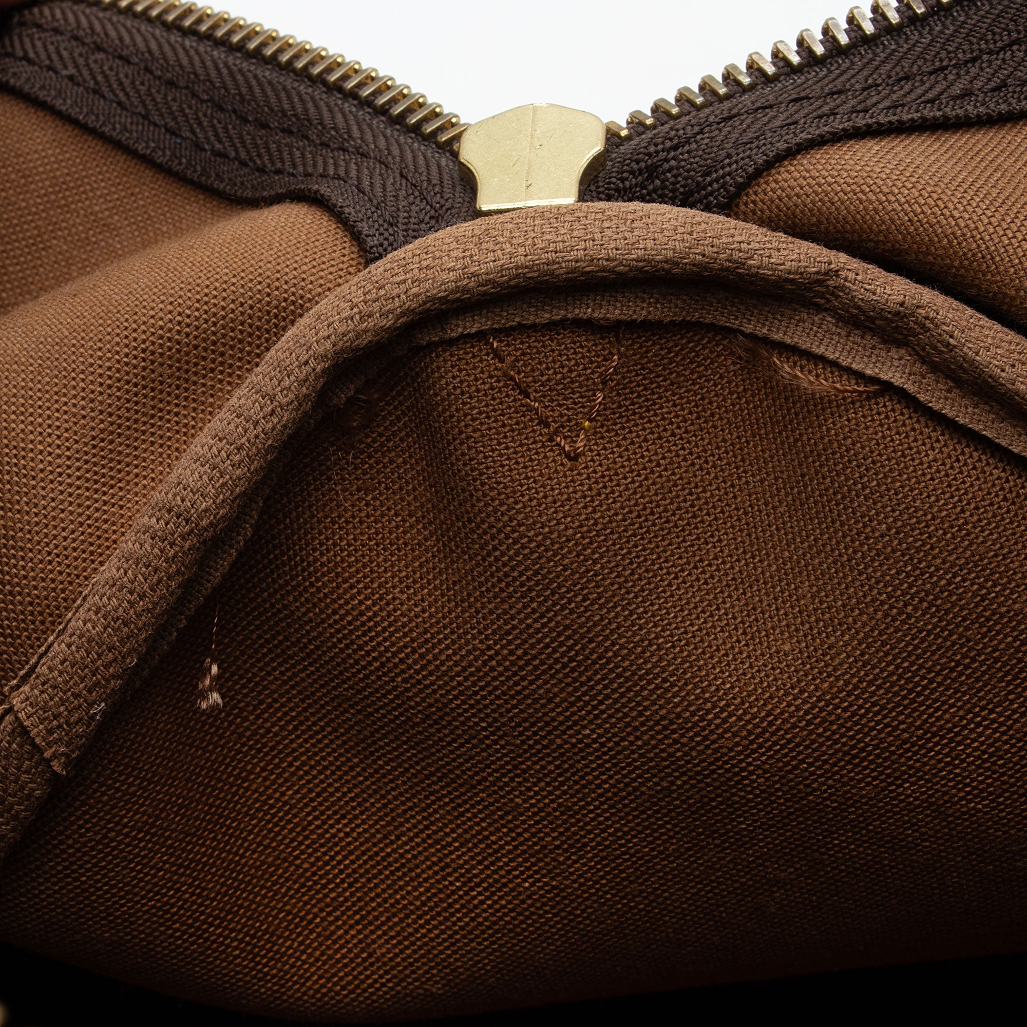 Louis Vuitton Vintage Monogram Canvas Keepall 45 Duffle Bag (SHF-sR0lBl) - Image 9