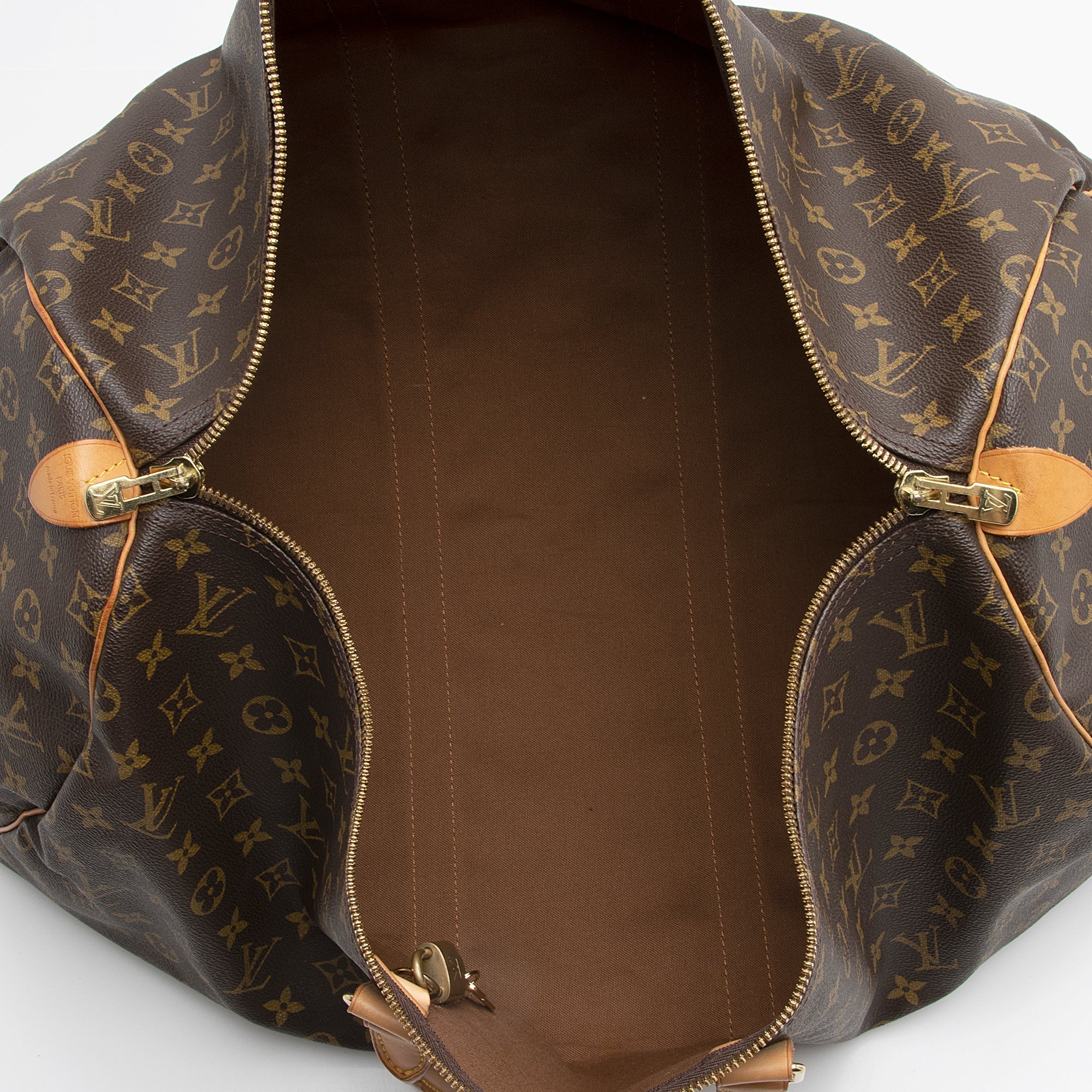Louis Vuitton Vintage Monogram Canvas Keepall 55 Duffel Bag (SHF-22379) - Image 5