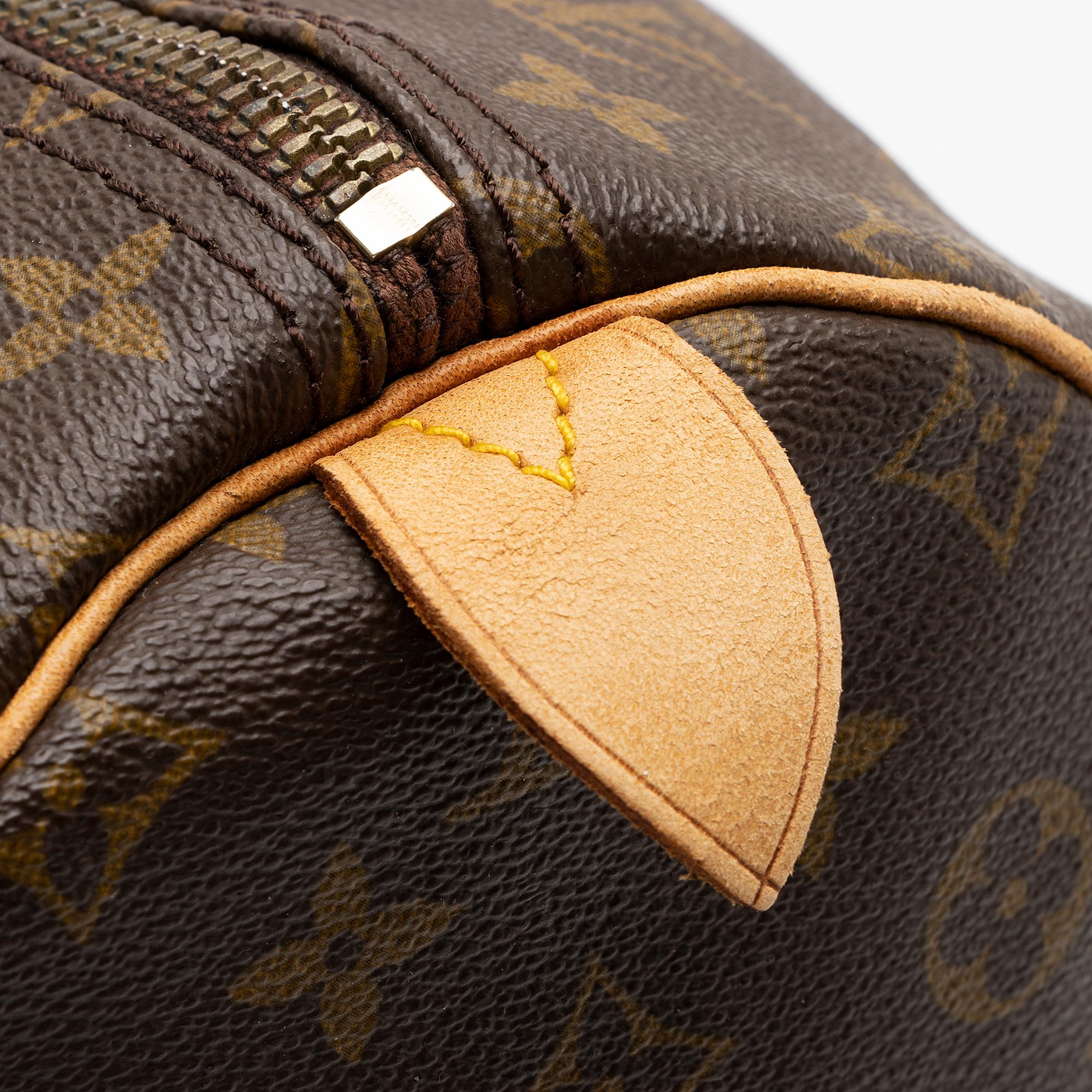Louis Vuitton Vintage Monogram Canvas Keepall 55 Duffle Bag (SHF-HJ33aV) - Image 9