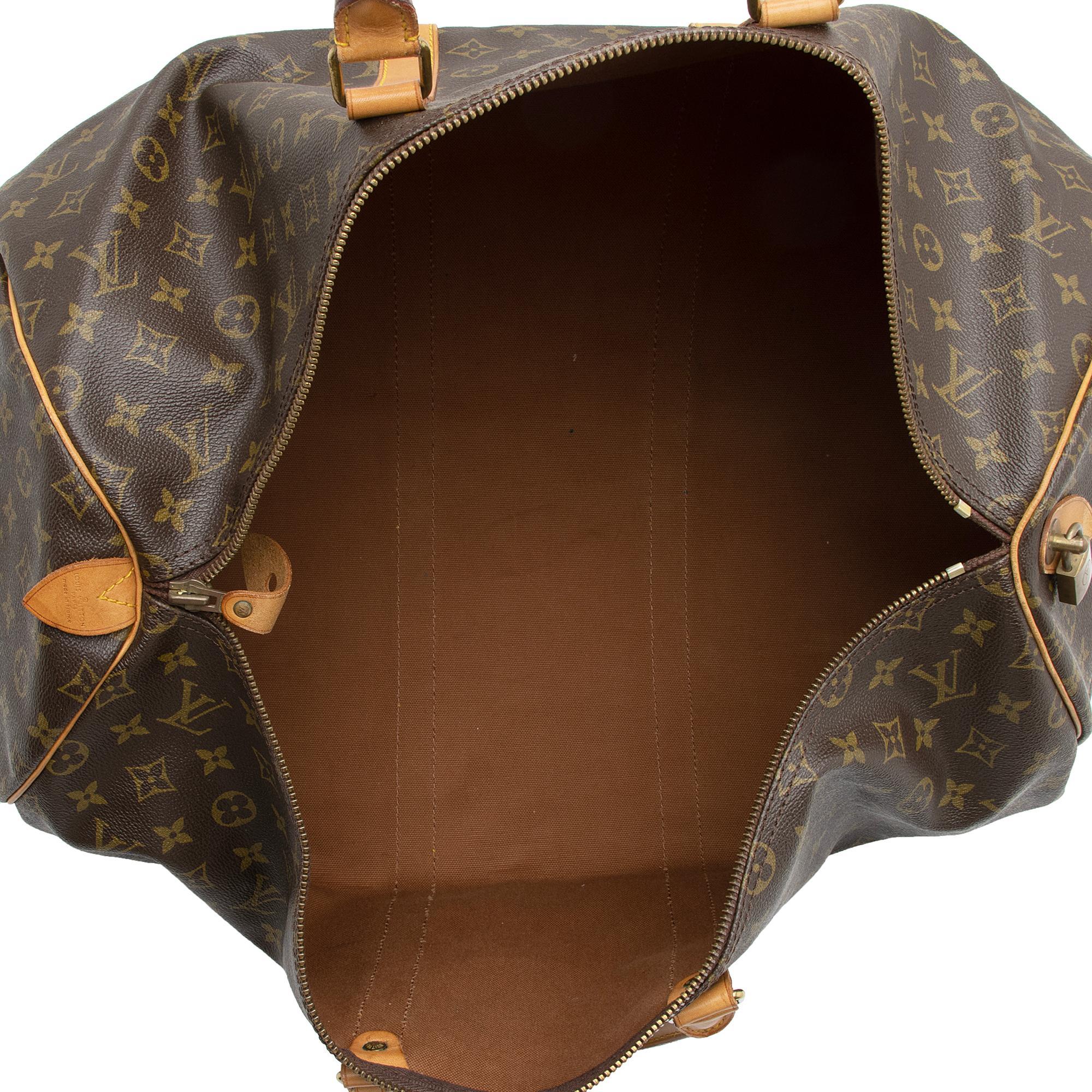 Louis Vuitton Vintage Monogram Canvas Keepall 55 Duffle Bag (SHF-YIKVeb) - Image 6