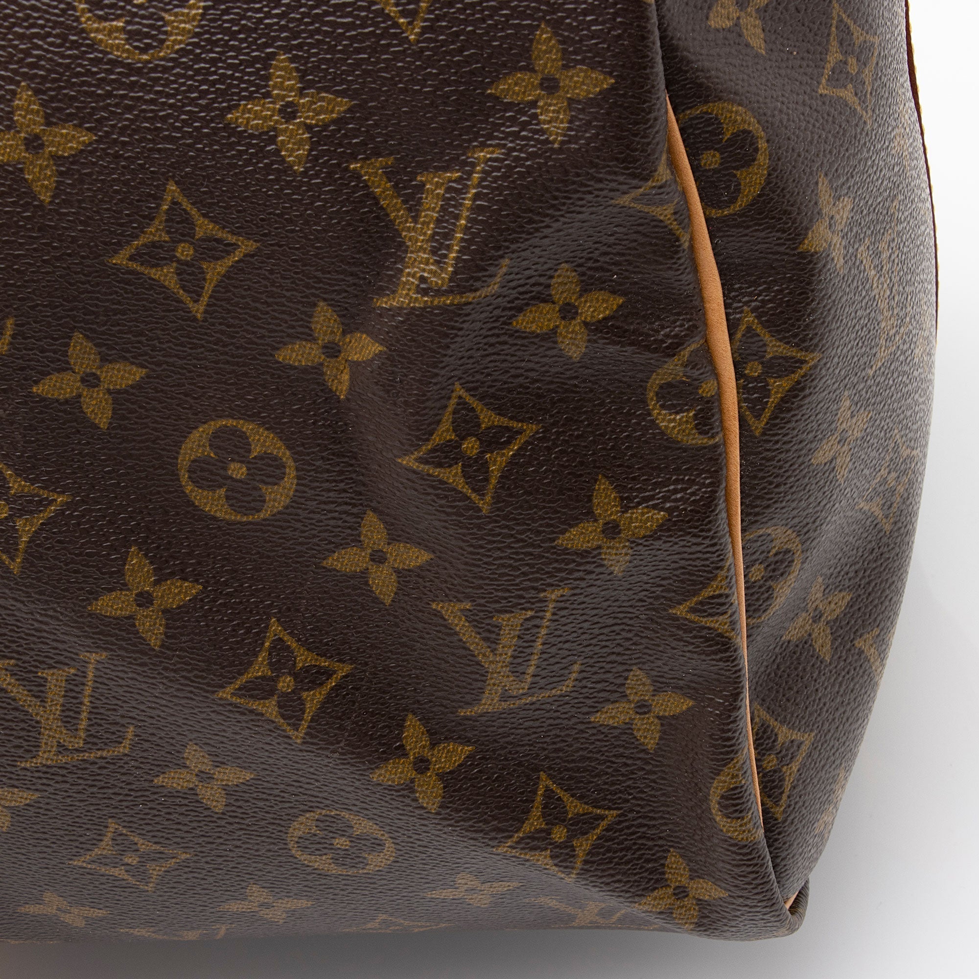 Louis Vuitton Vintage Monogram Canvas Keepall Bandouliere 55 Duffle Bag (SHF-PQTyV5) - Image 10