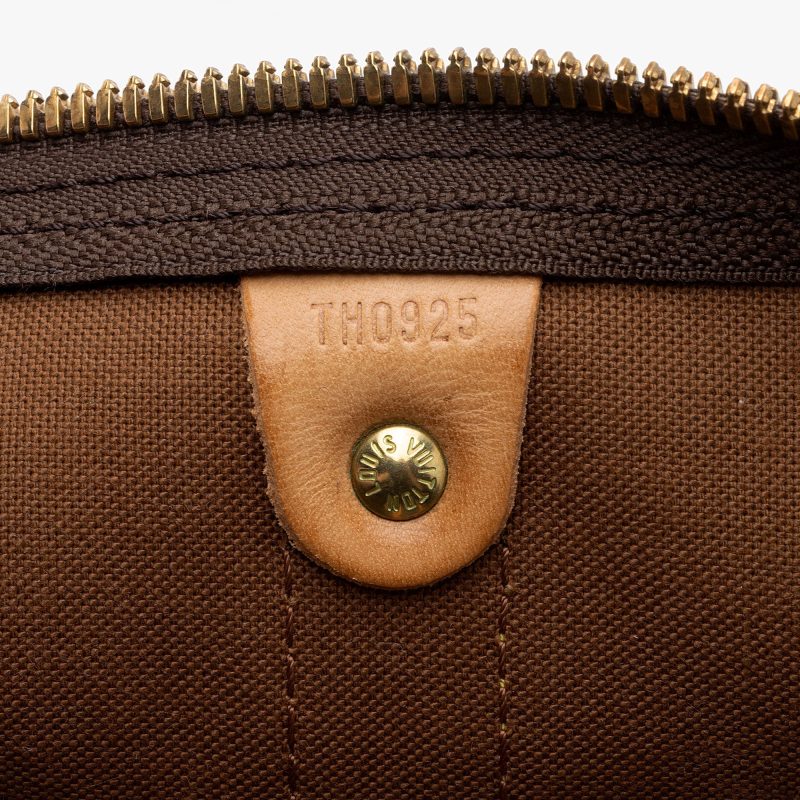 Louis Vuitton Vintage Monogram Canvas Keepall Bandouliere 55 Duffle Bag (SHF-KRqlod) - Image 5