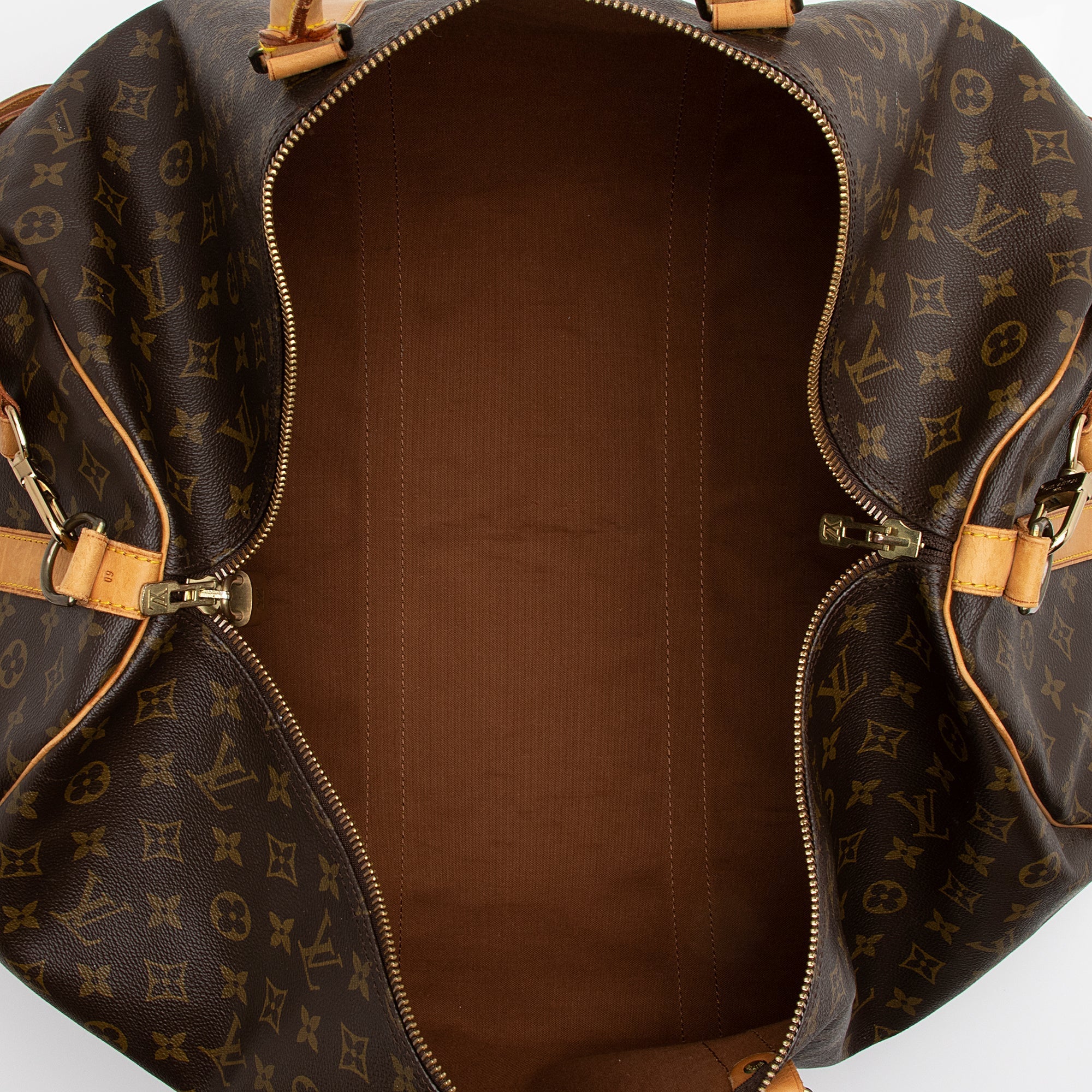 Louis Vuitton Vintage Monogram Canvas Keepall Bandouliere 60 Duffle Bag (SHF-3l2nxP) - Image 6