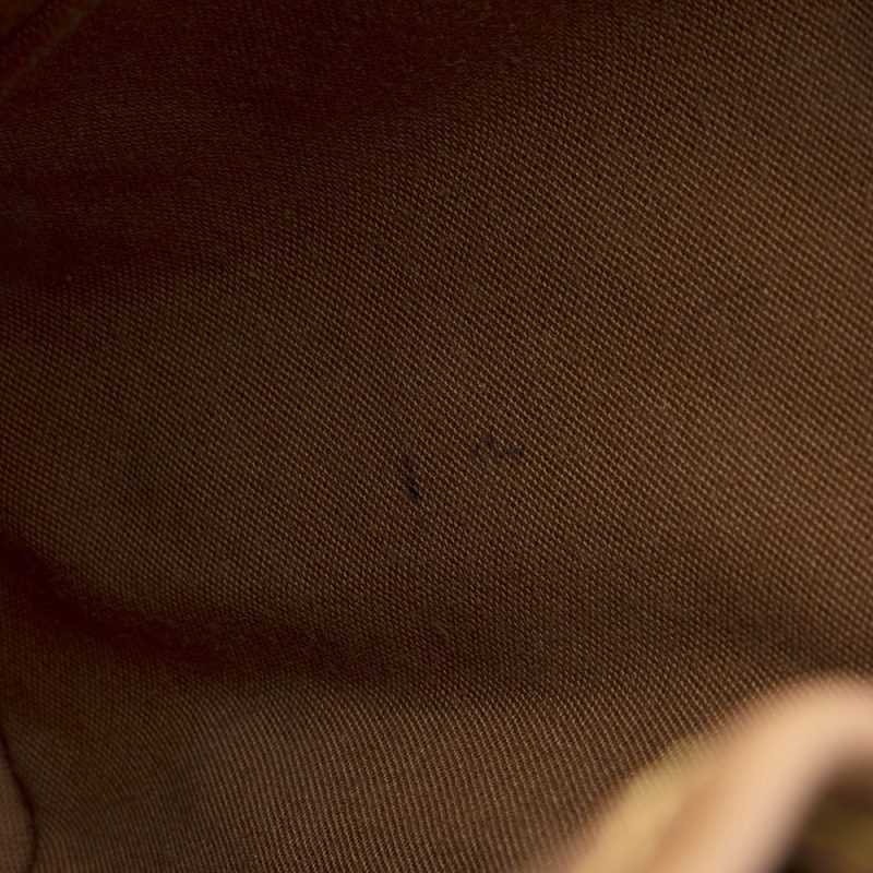 Louis Vuitton Vintage Monogram Canvas Montsouris MM Backpack (SHF-18882) - Image 10