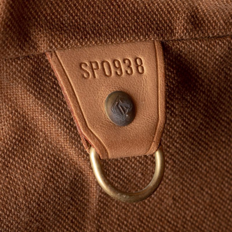 Louis Vuitton Vintage Monogram Canvas Montsouris MM Backpack (SHF-sThgs4) - Image 5