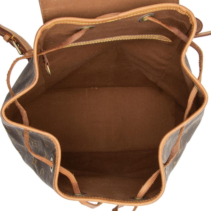 Louis Vuitton Vintage Monogram Canvas Montsouris MM Backpack (SHF-sThgs4) - Image 6