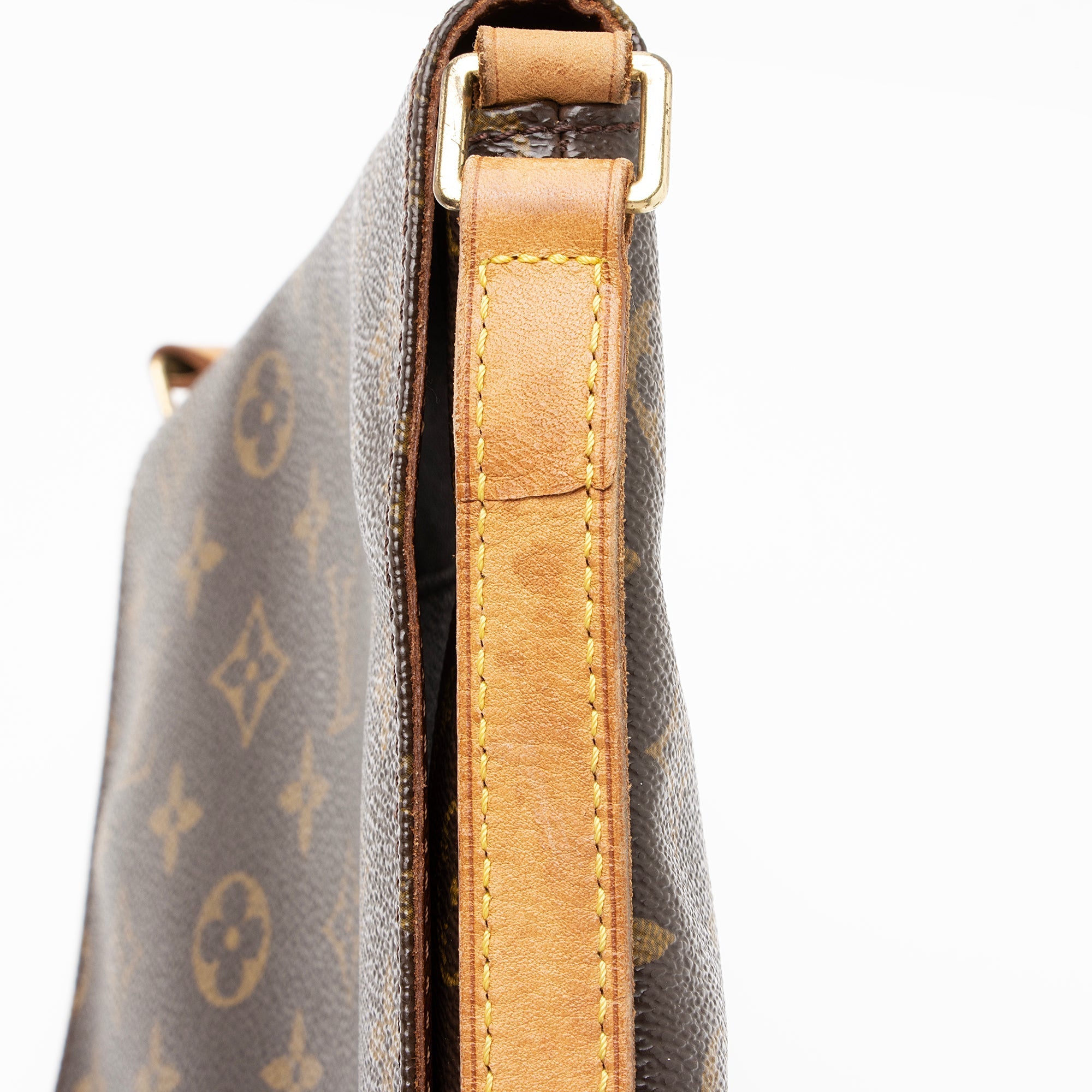 Louis Vuitton Vintage Monogram Canvas Musette Tango Shoulder Bag (SHF-cHKeIi) - Image 9