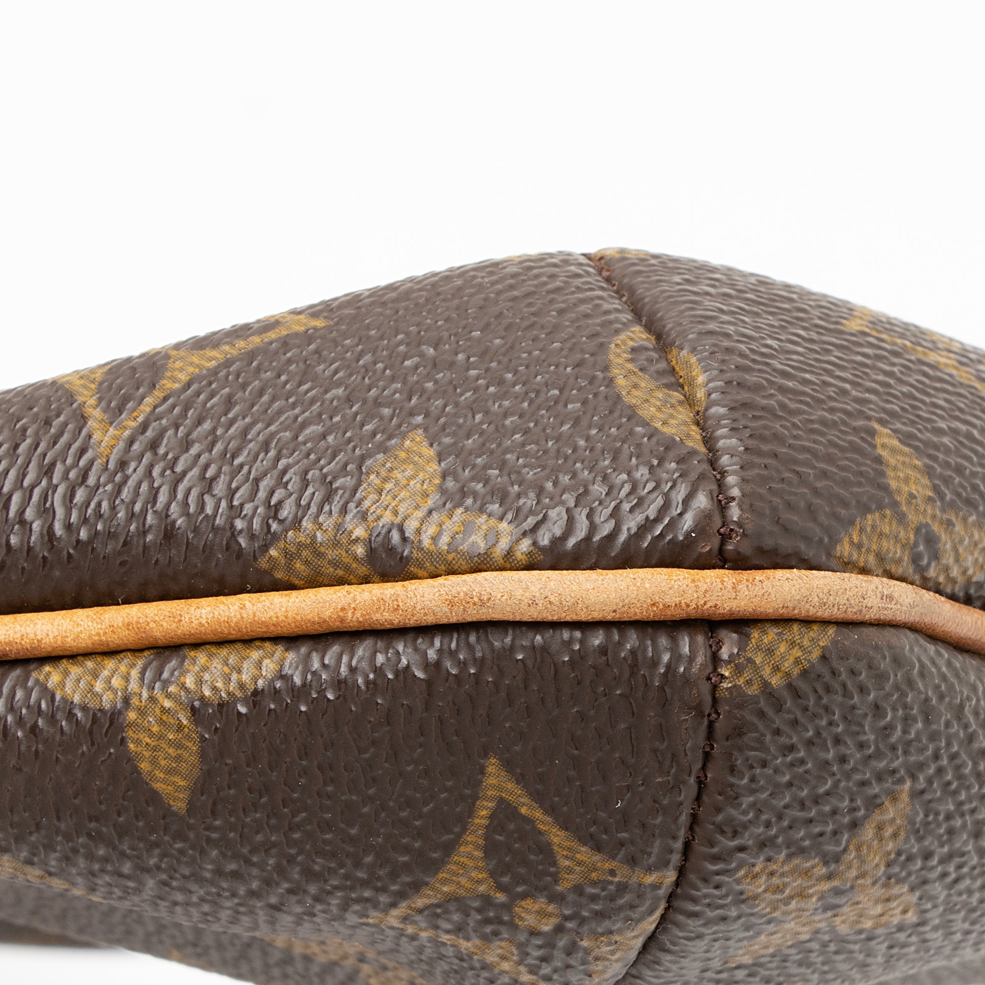 Louis Vuitton Vintage Monogram Canvas Musette Tango Shoulder Bag (SHF-cHKeIi) - Image 10