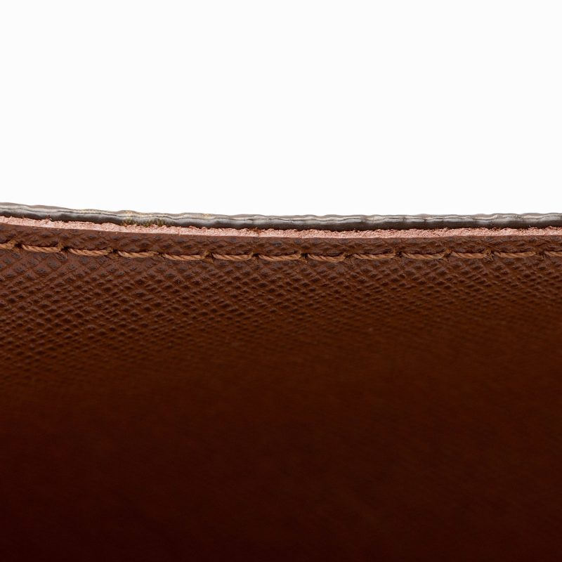 Louis Vuitton Vintage Monogram Canvas Musette Tango Shoulder Bag (SHF-SAbBw1) - Image 10
