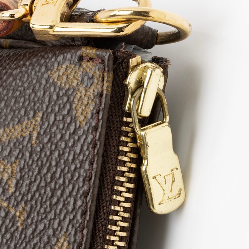 Louis Vuitton Vintage Monogram Canvas Pochette Accessoires (SHF-K4un5E) - Image 8
