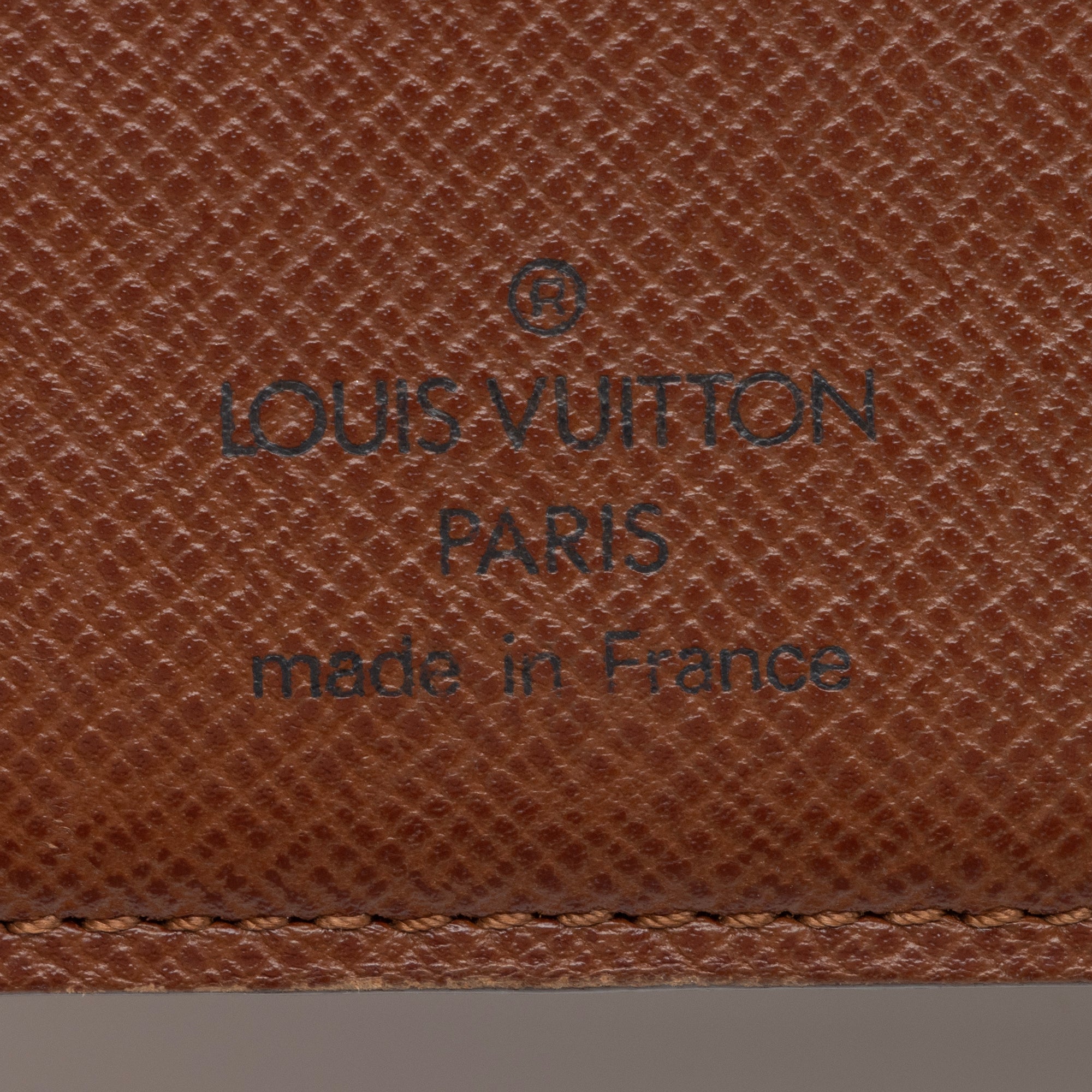 Louis Vuitton Vintage Monogram Canvas Porte Papier Zipper Wallet (SHF-Punscc) - Image 6