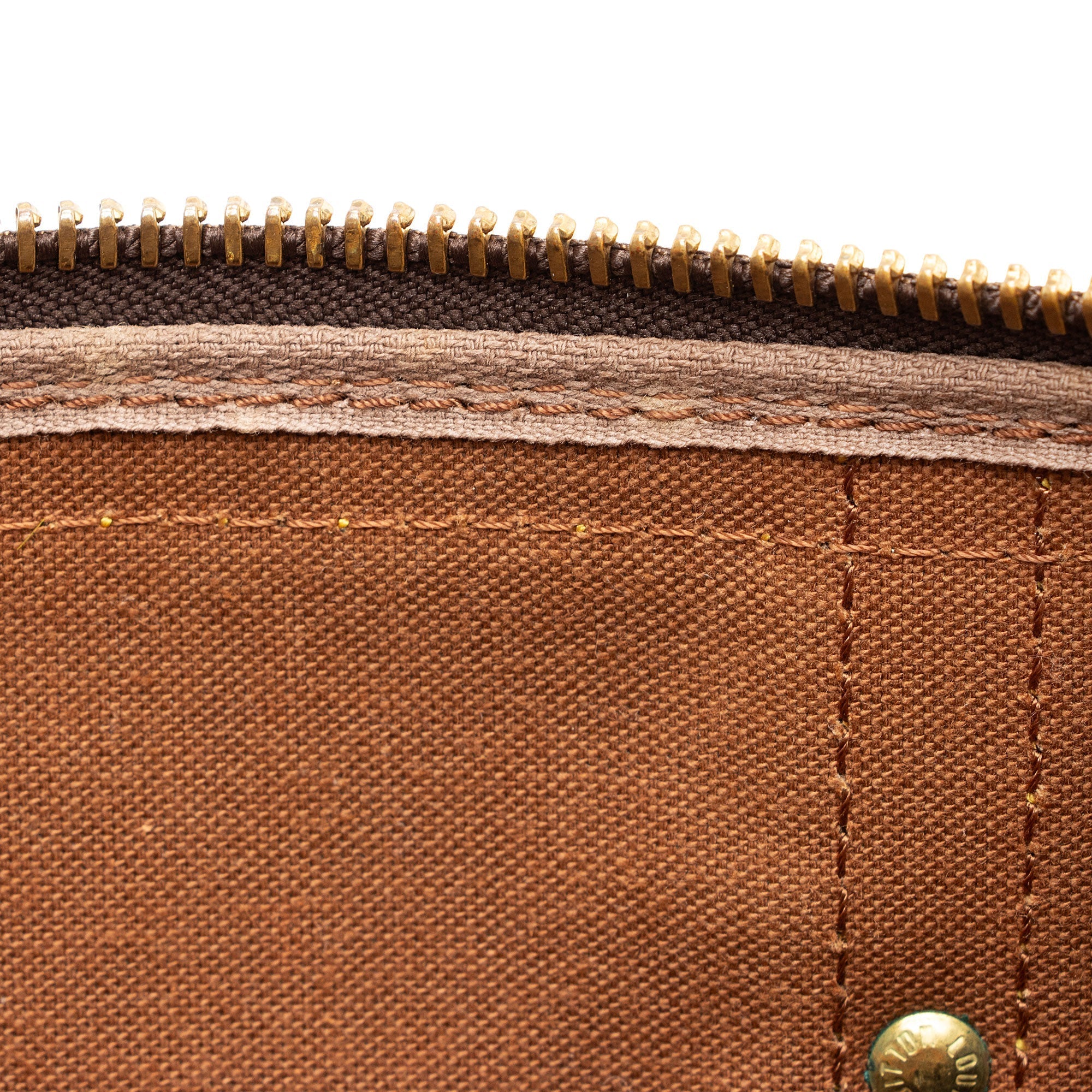 Louis Vuitton Vintage Monogram Canvas Sac Souple 35 Duffle Bag (SHF-z8boCz) - Image 10