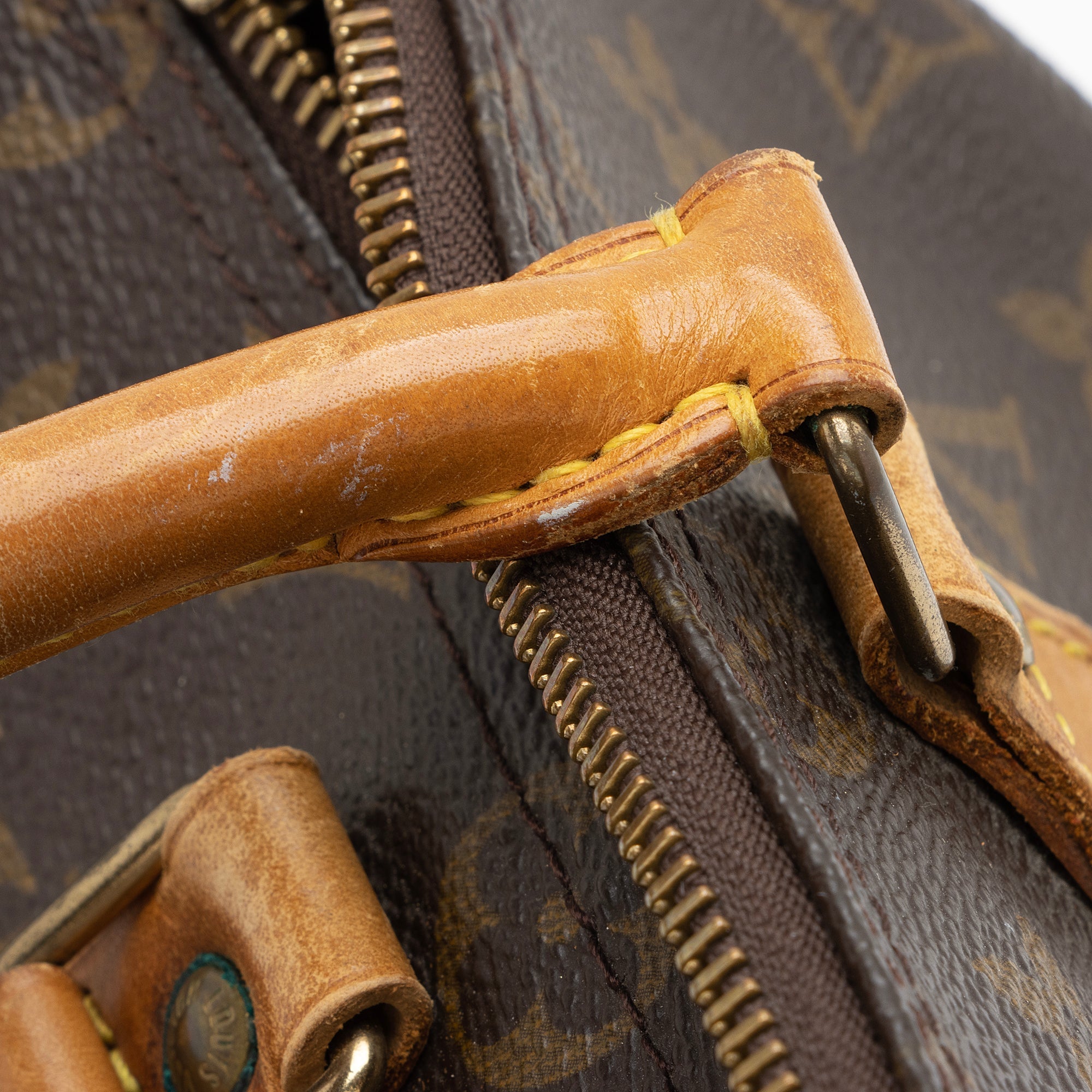 Louis Vuitton Vintage Monogram Canvas Speedy 25 Satchel (SHF-akvPc8) - Image 6