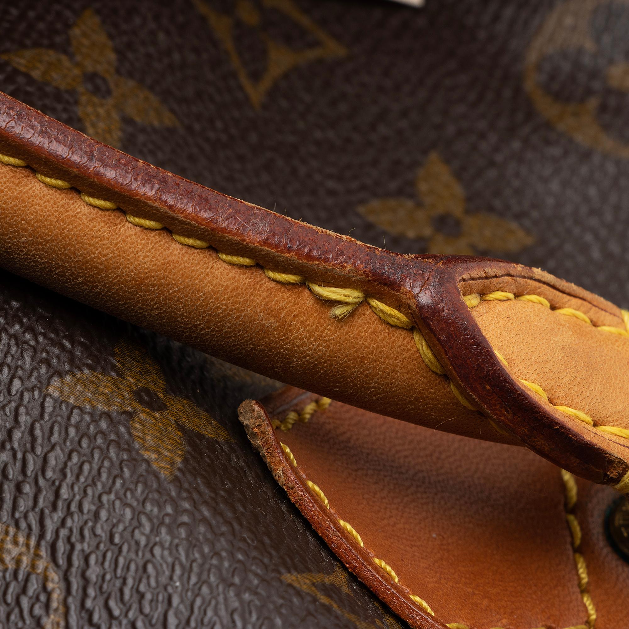 Louis Vuitton Vintage Monogram Canvas Speedy 30 Satchel (SHF-XzGN1T) - Image 9