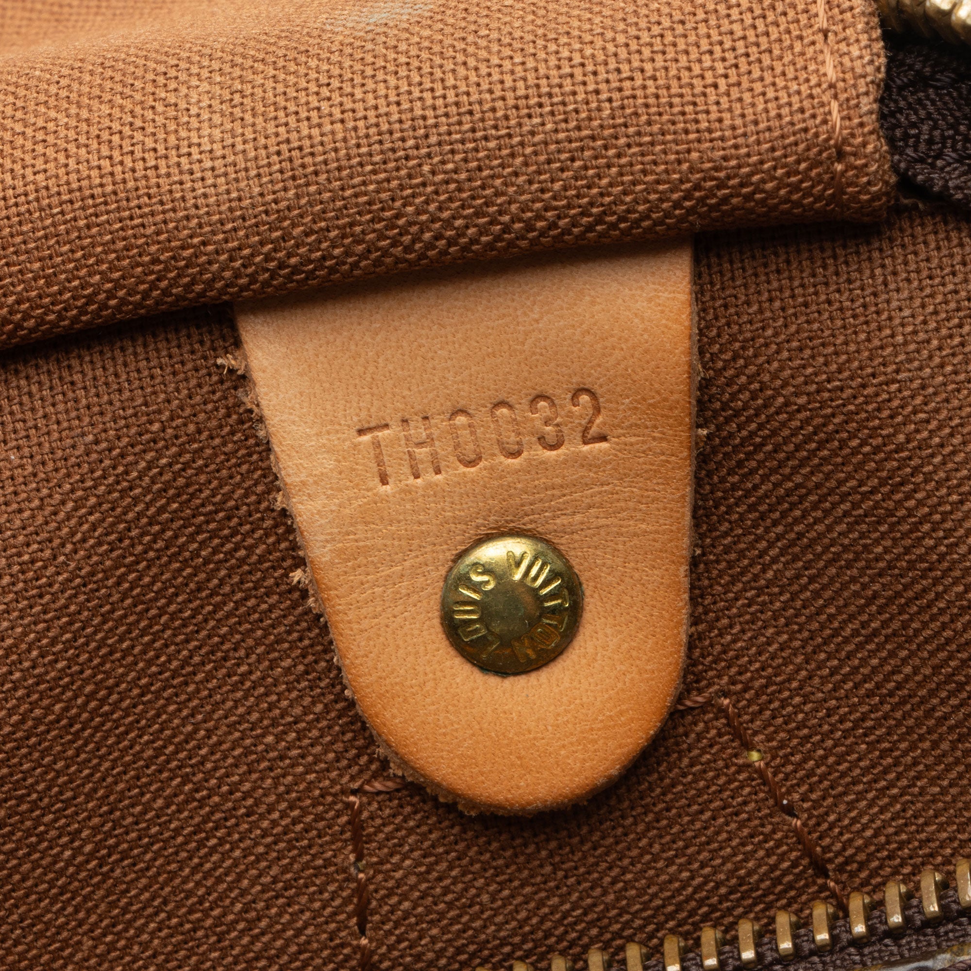 Louis Vuitton Vintage Monogram Canvas Speedy 30 Satchel (SHF-Lkta84) - Image 5