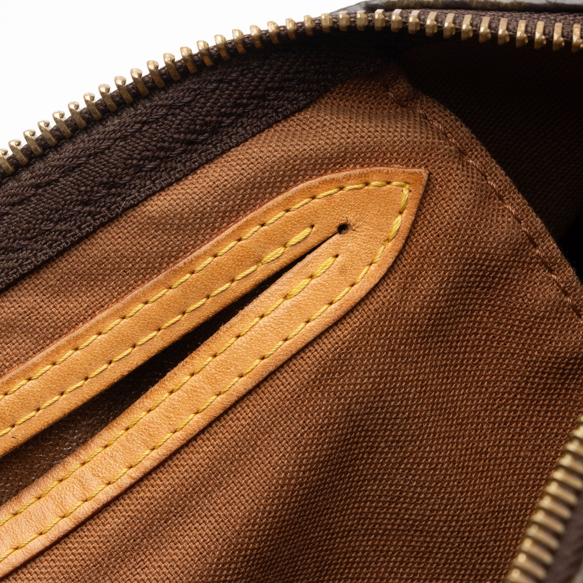 Louis Vuitton Vintage Monogram Canvas Speedy 30 Satchel (SHF-Lkta84) - Image 10