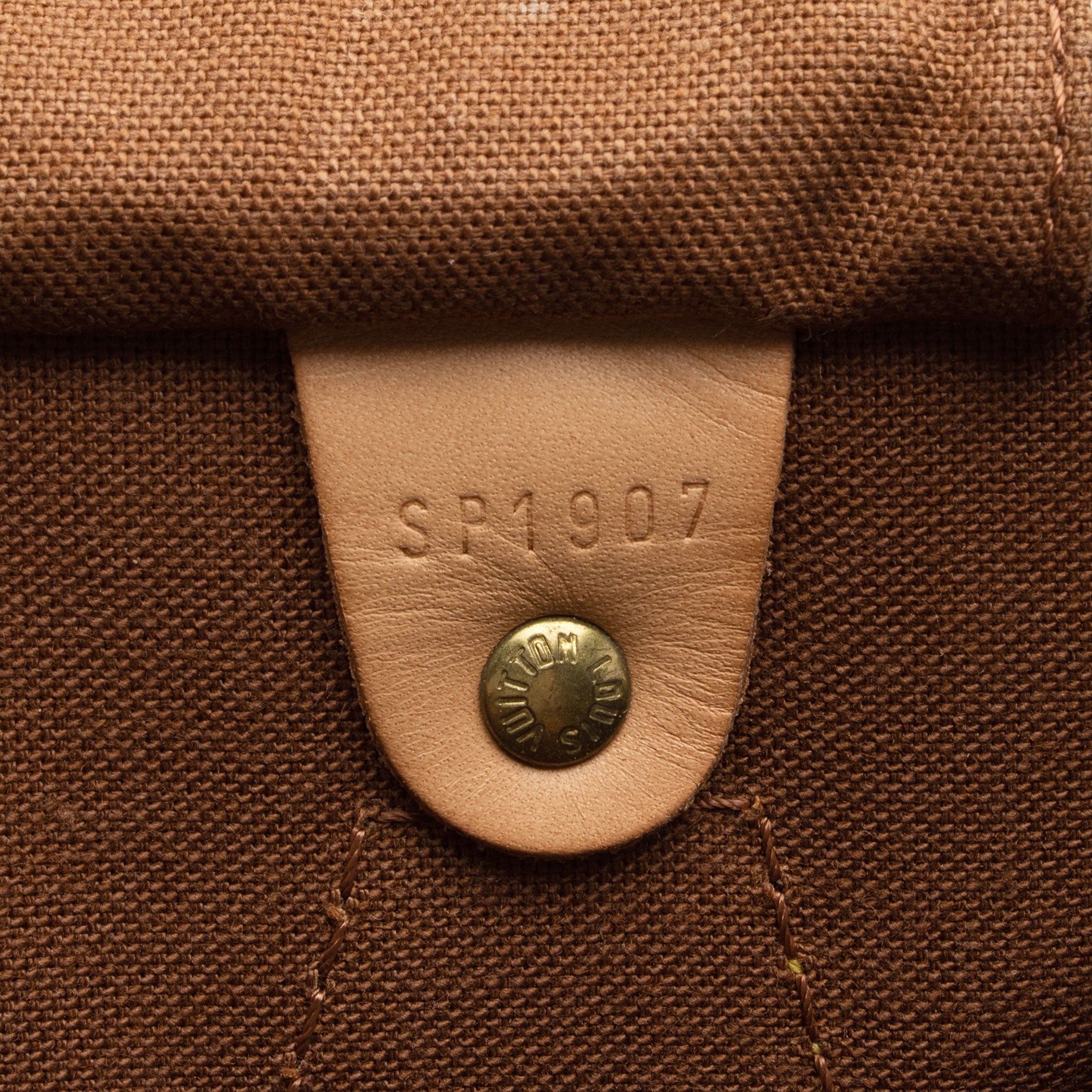 Louis Vuitton Vintage Monogram Canvas Speedy 40 Satchel (SHF-uE7Gjr) - Image 5