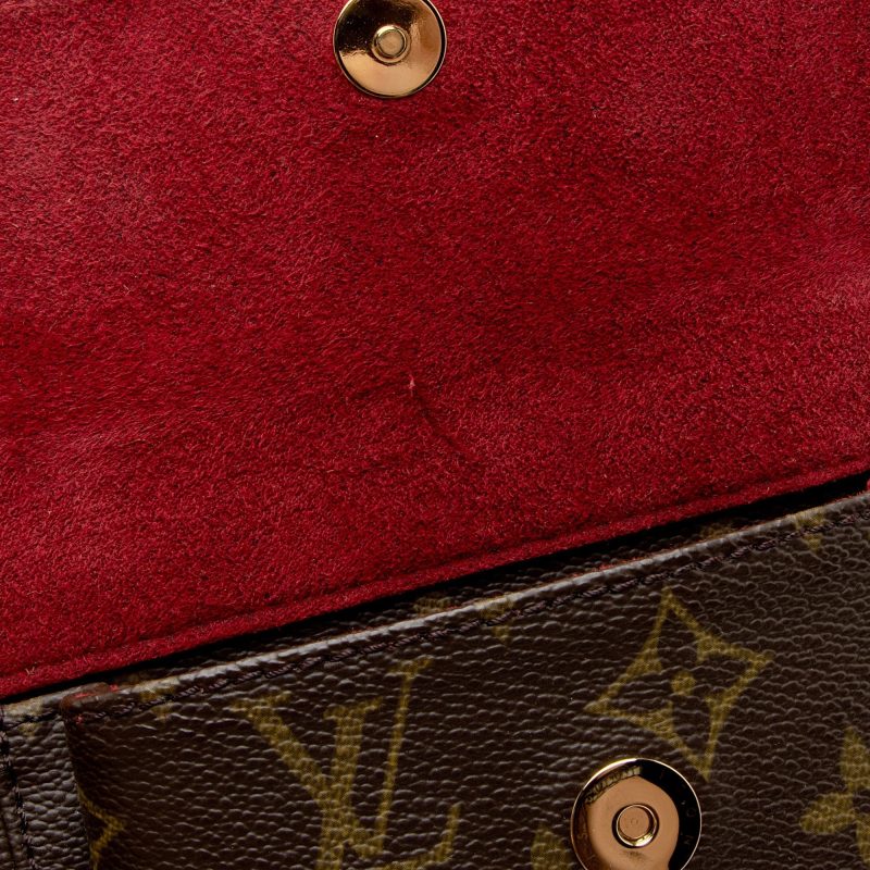 Louis Vuitton Vintage Monogram Canvas Viva Cite MM Shoulder Bag (SHF-lyHkDP) - Image 9